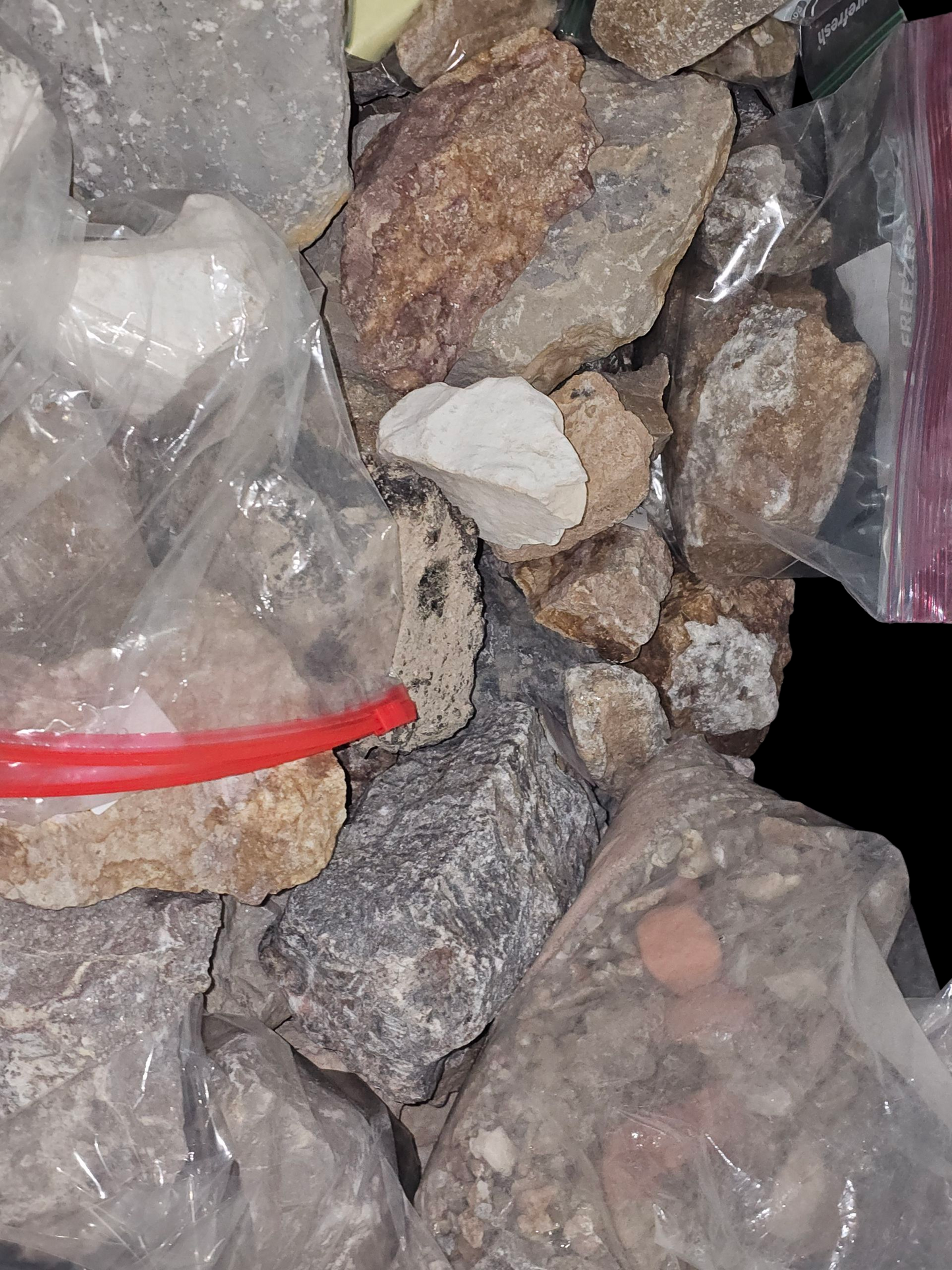 MYSTERY Rocks in a Box – 2 POUNDS OF CRYSTALS & STONES | COLLECTORS CASHE | RARE MIX | MYSTERY HEALING STONES | CRSTL&CO