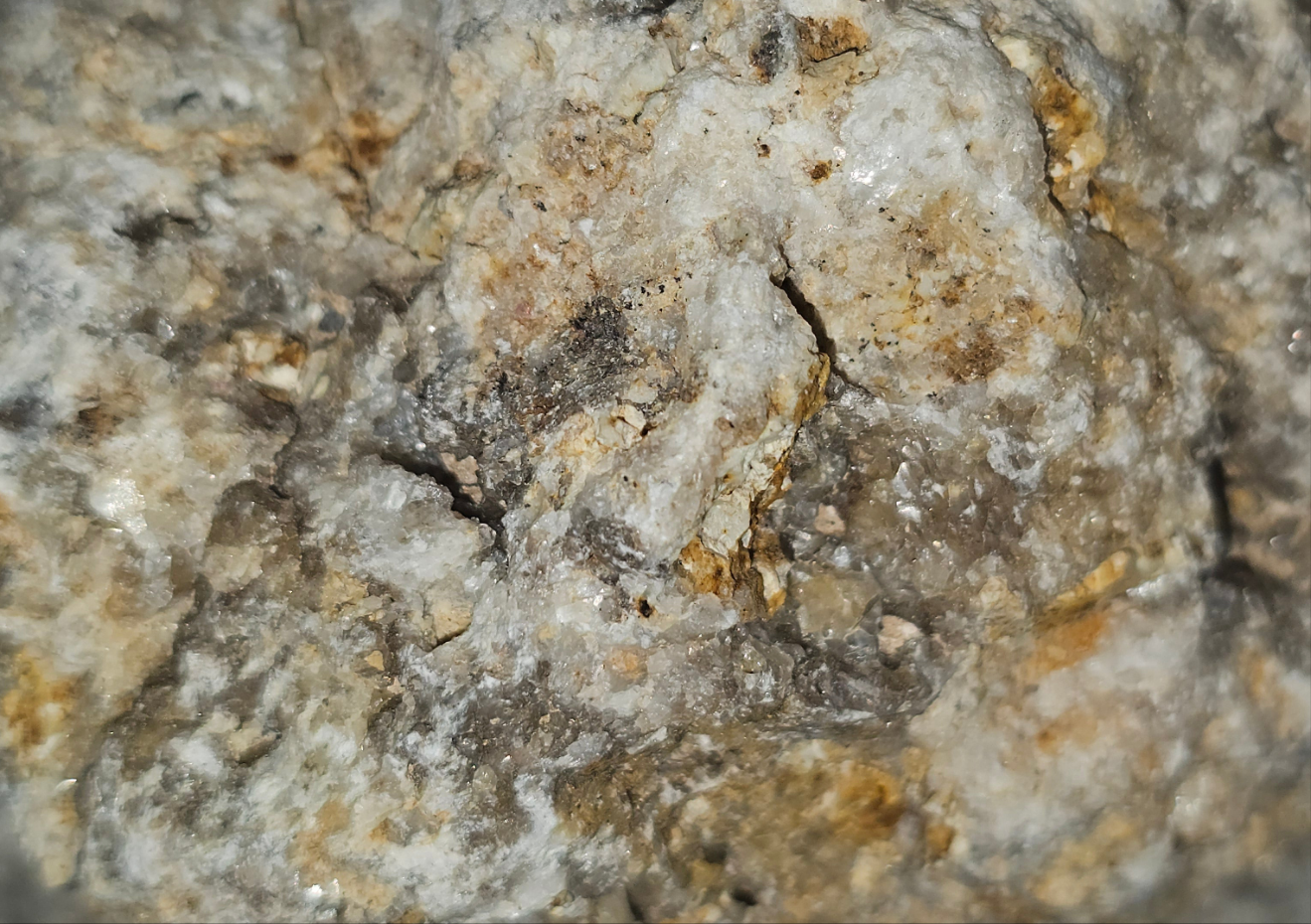 Raw White Quartz Crystal Cluster – Natural Healing Stone | Certified CLGA | CRSTL&CO™️ | CSZ001